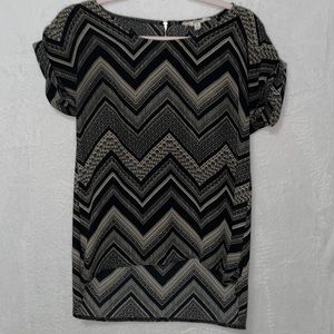 Pink Republic, size medium, super cute blouse!